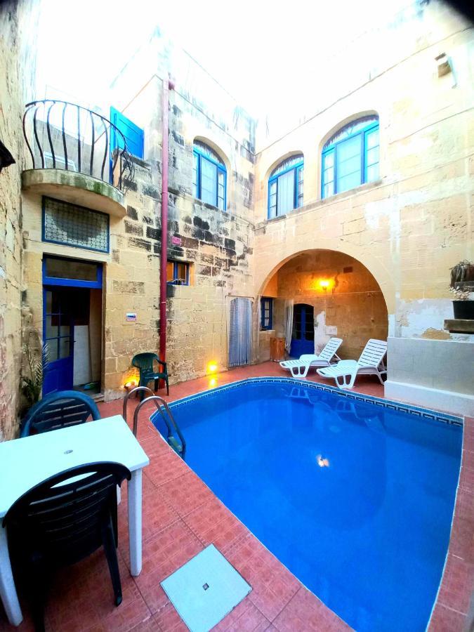 Ta Lucia Farmhouse With Private Pool And Bbq Villa Santa Luċija Esterno foto