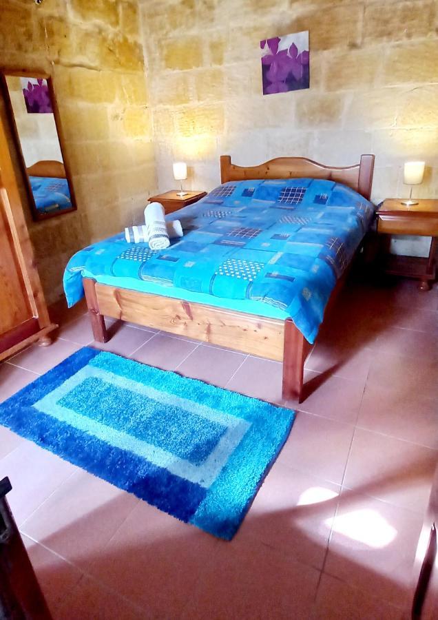 Ta Lucia Farmhouse With Private Pool And Bbq Villa Santa Luċija Esterno foto