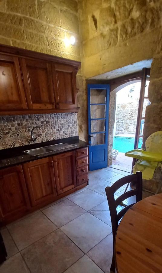 Ta Lucia Farmhouse With Private Pool And Bbq Villa Santa Luċija Esterno foto