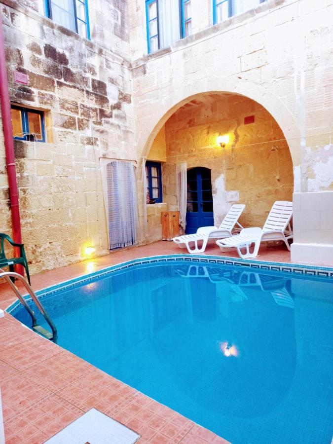 Ta Lucia Farmhouse With Private Pool And Bbq Villa Santa Luċija Esterno foto